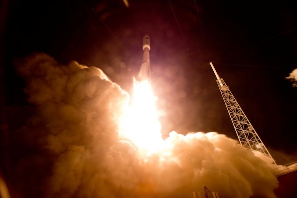 Launch of Atlas V AEHF-3, September 18, 2013 from Cape Canaveral AFS